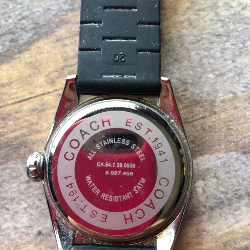 Coach Watch - Picture 2 of 2